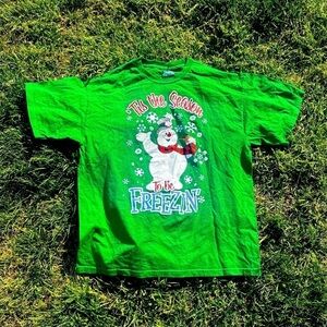 Frosty The Snowman Tis the season to be Freezin Tee Shirt Green XL Christmas